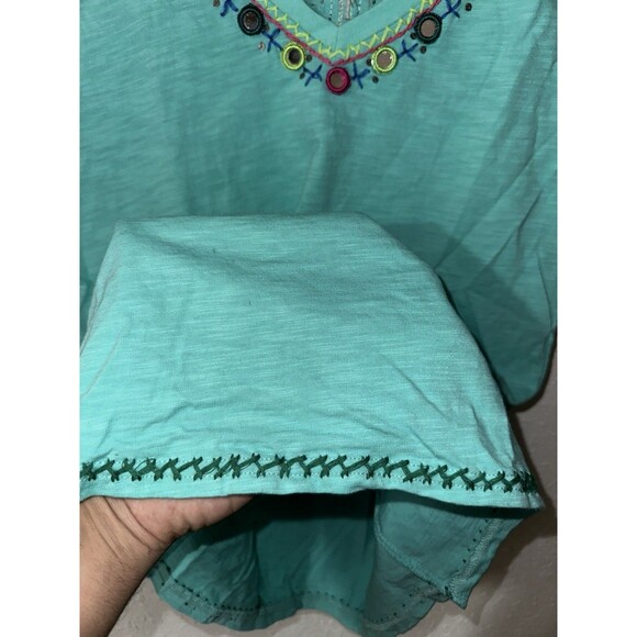 Double D Ranch Embroidered Floral Holy Cross Heavy Stitch Trim Womens Shirt Sz L